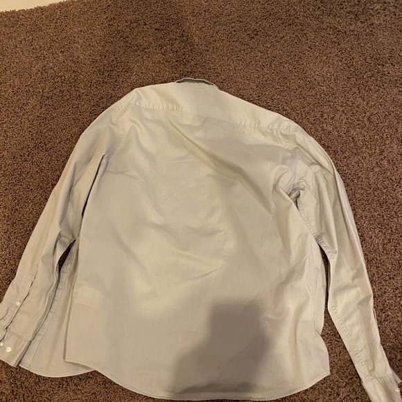 H&M long sleeve dress shirt. - Picture 3 of 3